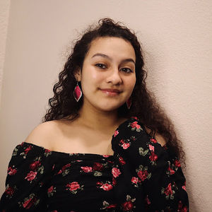 Meet your Posher, Mia